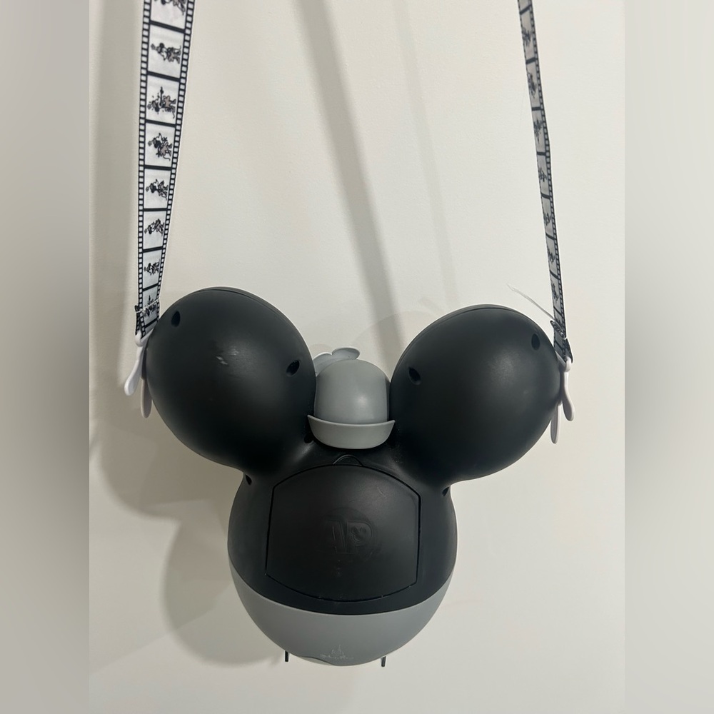 DISNEYLAND STEAMBOAT WILLIE MINNIE MOUSE AP POPCORN BUCKET with strap - Picture 2 of 7